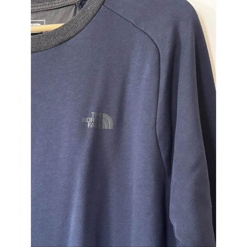 The North Face Crewneck Wicker FlashDry Long Sleeve blue Sweatshirt M